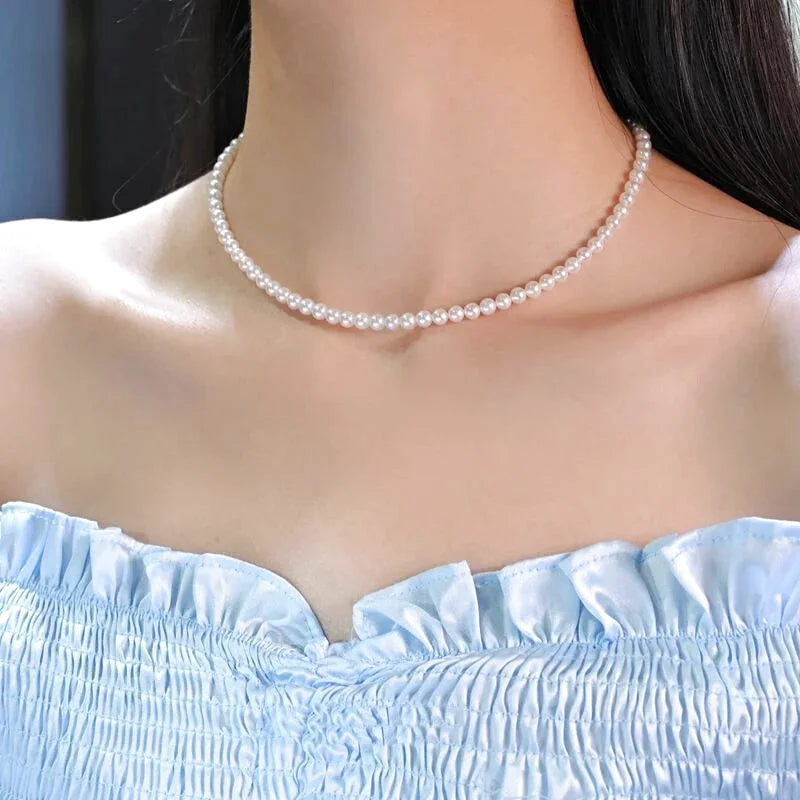 Classic pearl necklace