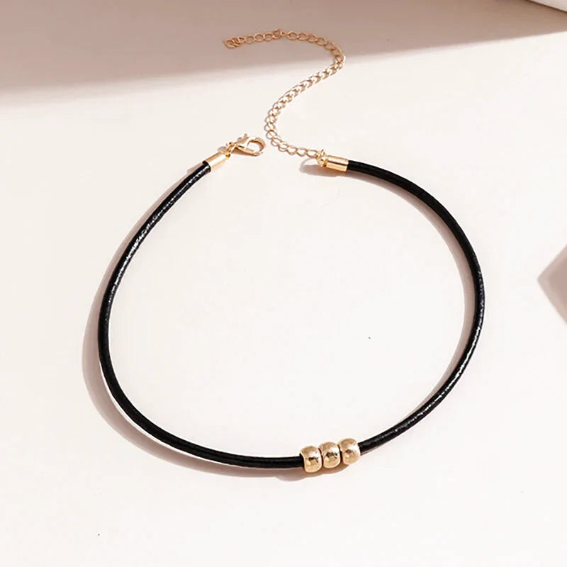 Necklace choker